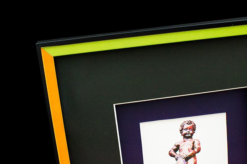 two frame corner detail